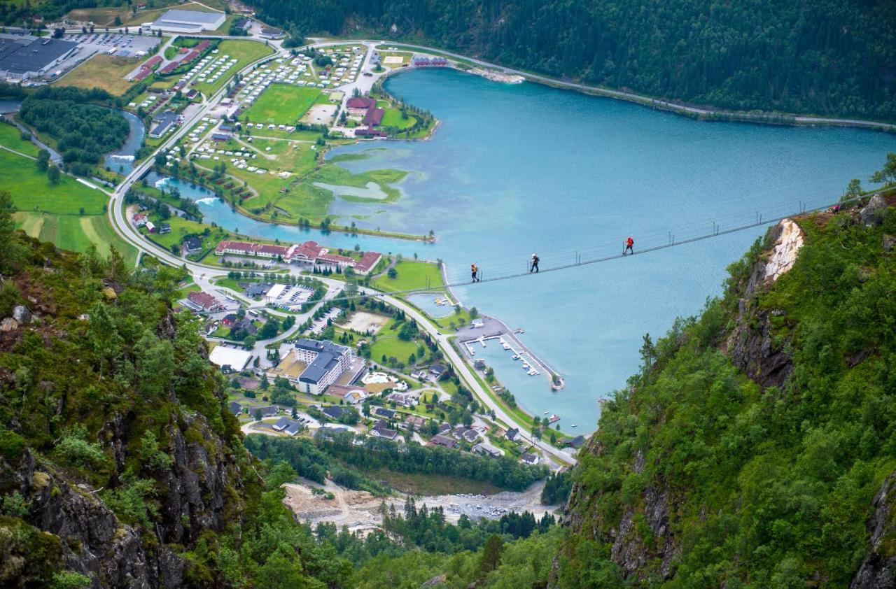 Hotel Loenfjord Лоен Екстер'єр фото