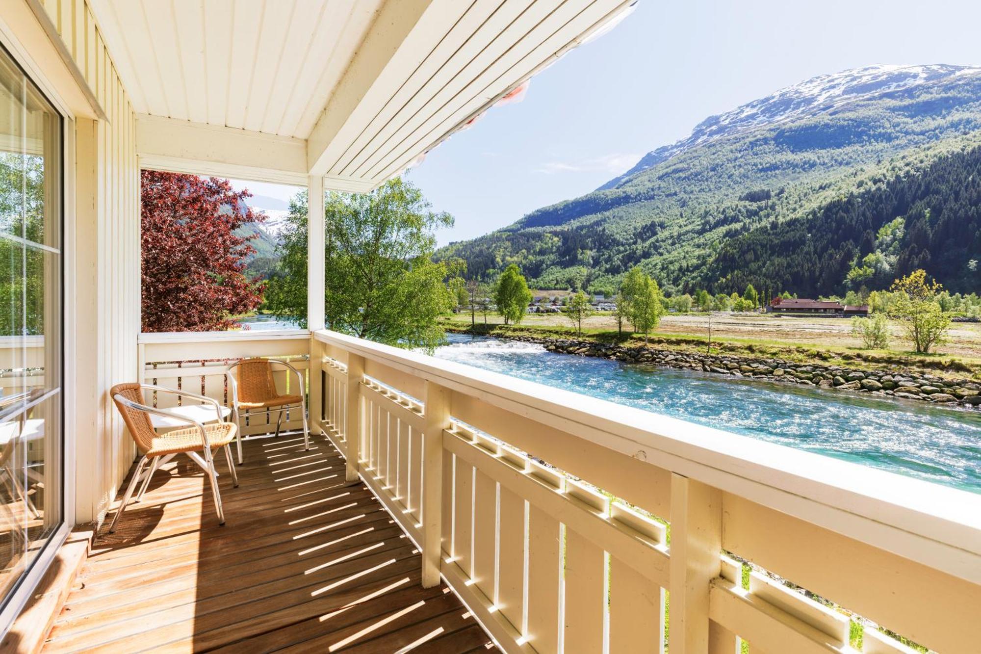 Hotel Loenfjord Лоен Екстер'єр фото